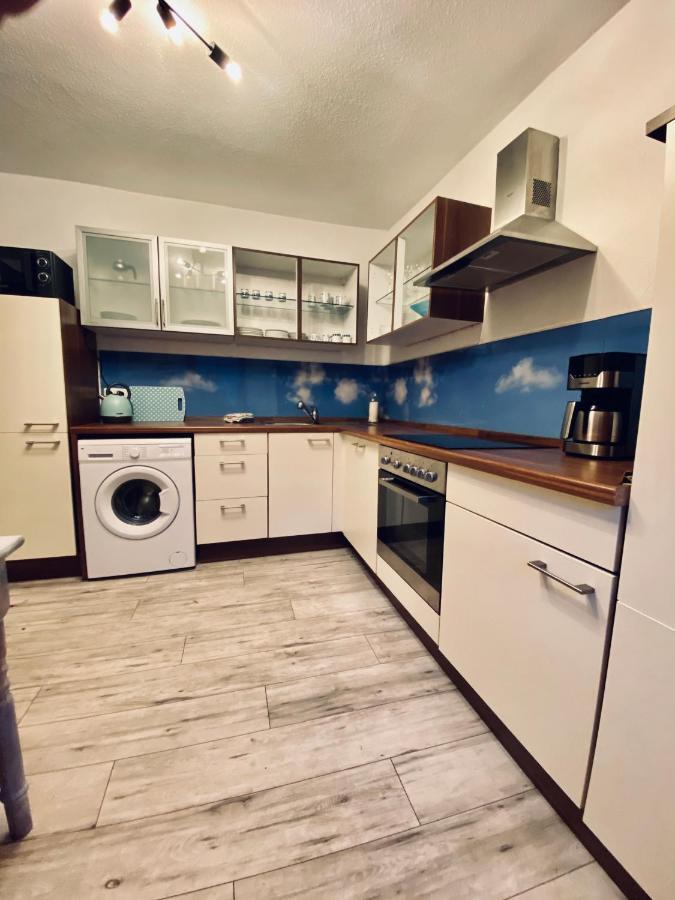 Eifelstein, Mit Whirlpool Und Ofen *