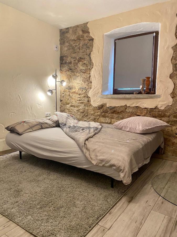 Apartment Eifelstein, Mit Whirlpool Und Ofen Dahlem (Euskirchen)